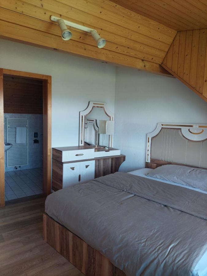 Alpenblick Ferenberg Bern Hotel Stettlen Екстериор снимка